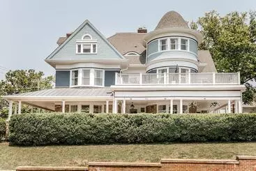 Hostelli The Historic Berkeley Place