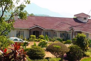 Palm Valley Lodge