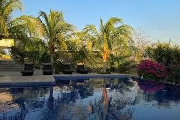 Hotelli Soma Surf Resort