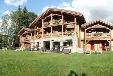 Huoneistohotelli Les Chalets D Adelphine