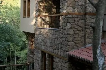 Huoneistohotelli Roes Suites