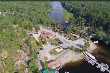 بيت ريفى Wolseley Lodge