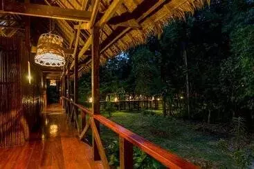 簡易ホテル Refugio Amazonas Lodge