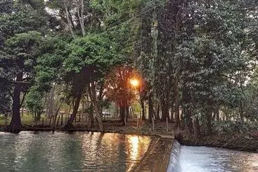 هتل Pulhapanzak Waterfalls Cabins