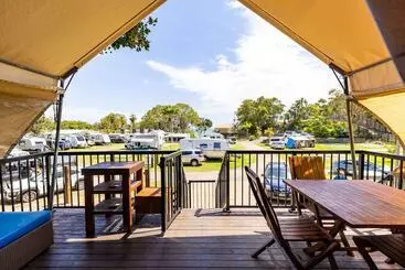 Cabane Nrma Agnes Water Holiday Park