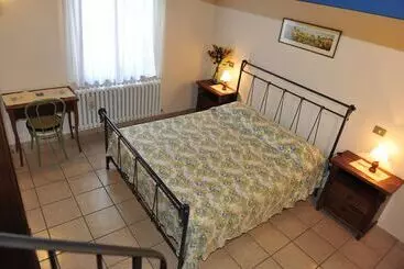 فندق Agriturismo La Caputa