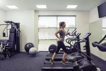 בית מלון כפרי Mercure Newcastle Airport