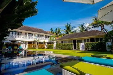ホテル Montigo Resorts Seminyak