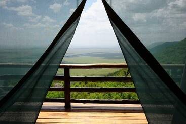 هتل Mara Engai Wilderness Lodge