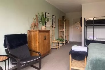 旅馆 Sow And Piglets Guesthouse