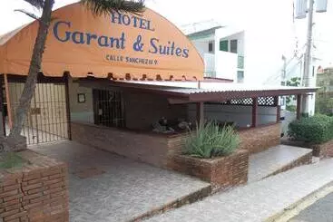 Hotelli Garant & Suites