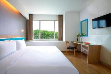 Otel Santika Kelapa Gading