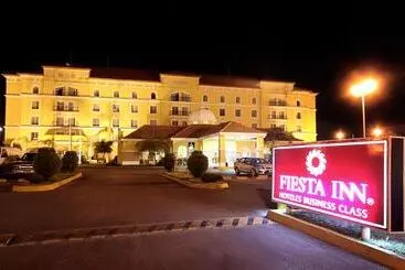 ホテル Fiesta Inn Express Nuevo Laredo