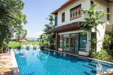 Hotel Phusanfah Resort