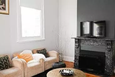 فندق Deck Quarters   Mansfield, Vic