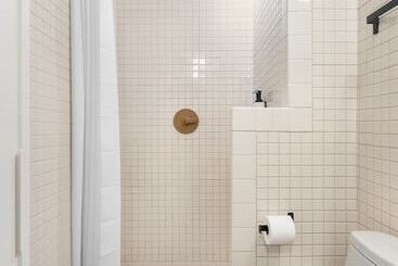 Hotelli Untitled At 3 Freeman Alley