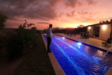 בית מלון כפרי Boutique Feria Internacional