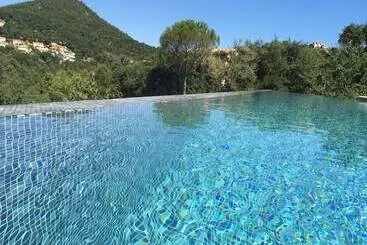 ペンション Le Mas De La Verrerie