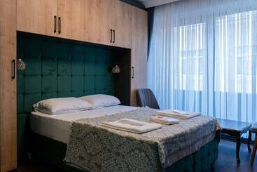 아파트호텔 Middle Village