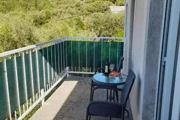 Retkeilymaja Apartments Dalamar