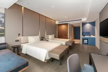 Atour Hotel Dongguan Fenggang