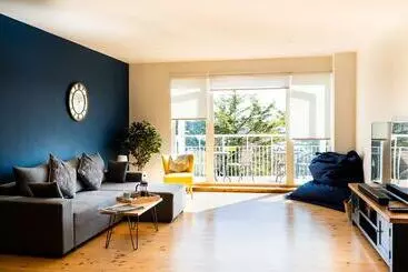 The Bridge Apartments By Paymán Club