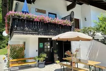 ベッドアンドブレックファースト Haus Salzkristall