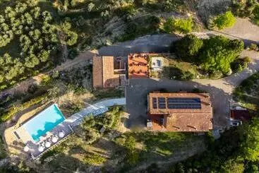 Aamiaismajoitus (B&B) Agriturismo La Collina Degli Olivi