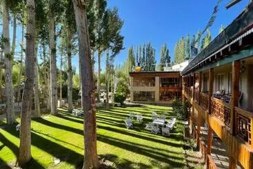 Hotelli Shambhala Resort