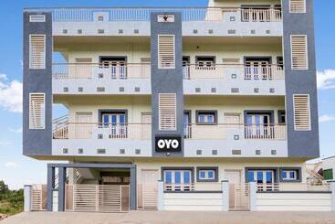 Spot On Hotel Formula One Grand