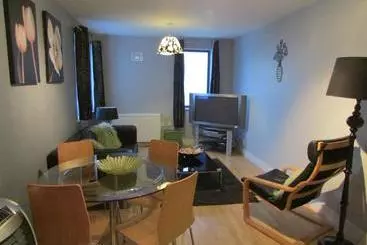 ホテル Cheltenham Luxury Apartments