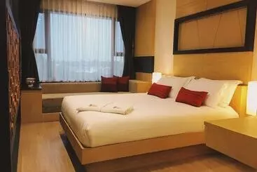 هتل De Richy Chiangmai