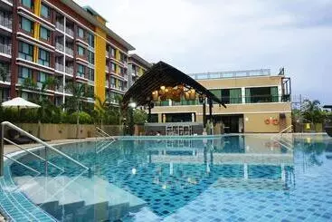 هتل De Richy Chiangmai