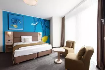 Stay! Hotel Boardinghouse