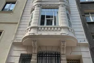 ホテル Golden Door