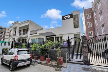 Hotel Oyo Flagship 81084 Radiant Stay