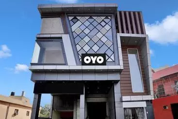 Hôtel Oyo Flagship 80991  Kvs Residency