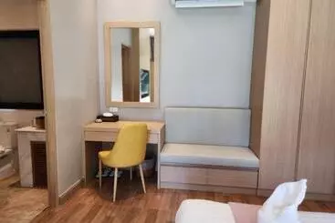 Apartmanszálloda Alaita Boutique Phuket