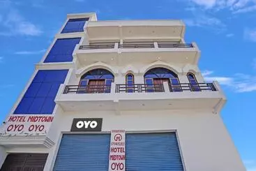 Hotel Oyo Flagship 81122 Midtown