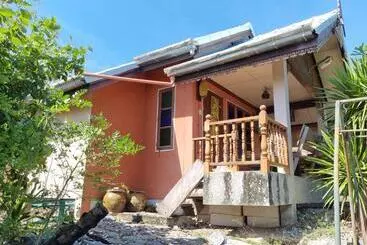 Majatalo Hello Sichang Bungalow