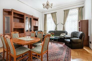 هاستل Central Lovely Rooms