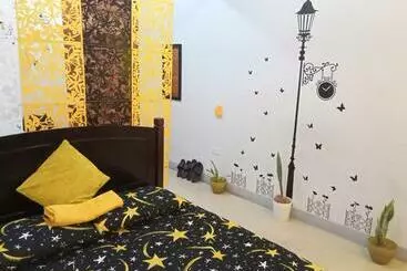 Hostel Comfy And Affordable Transient Room Near Naia 3
