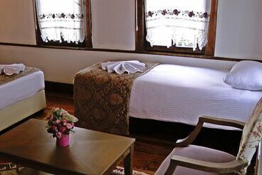 فندق Kadıoğlu Konağı