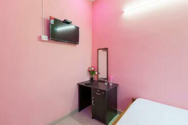 בית מלון כפרי Flagship Ssm Rooms