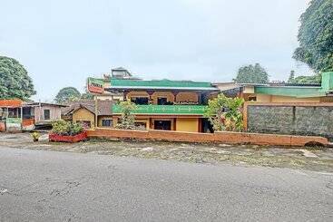 בית מלון כפרי Oyo 92282  Muria