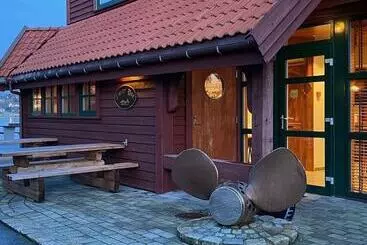 Sirevåg Konferansehotell As