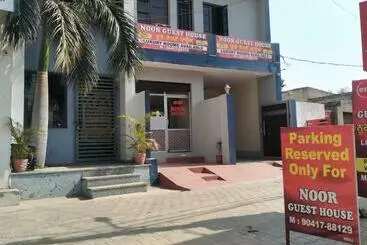 ユースホステル Noor Inn & Guest House  Couples Favorite,local Id Accepted    High Rated By Couples