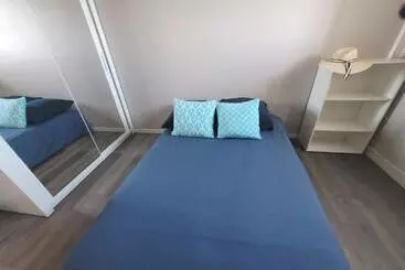 ベッドアンドブレックファースト Cosy Cottage With Private Pool