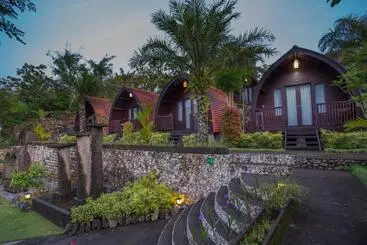 Hotelli Klumpu Hill Villas Nusa Penida