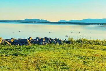 Sea Breeze Bed & Breakfast